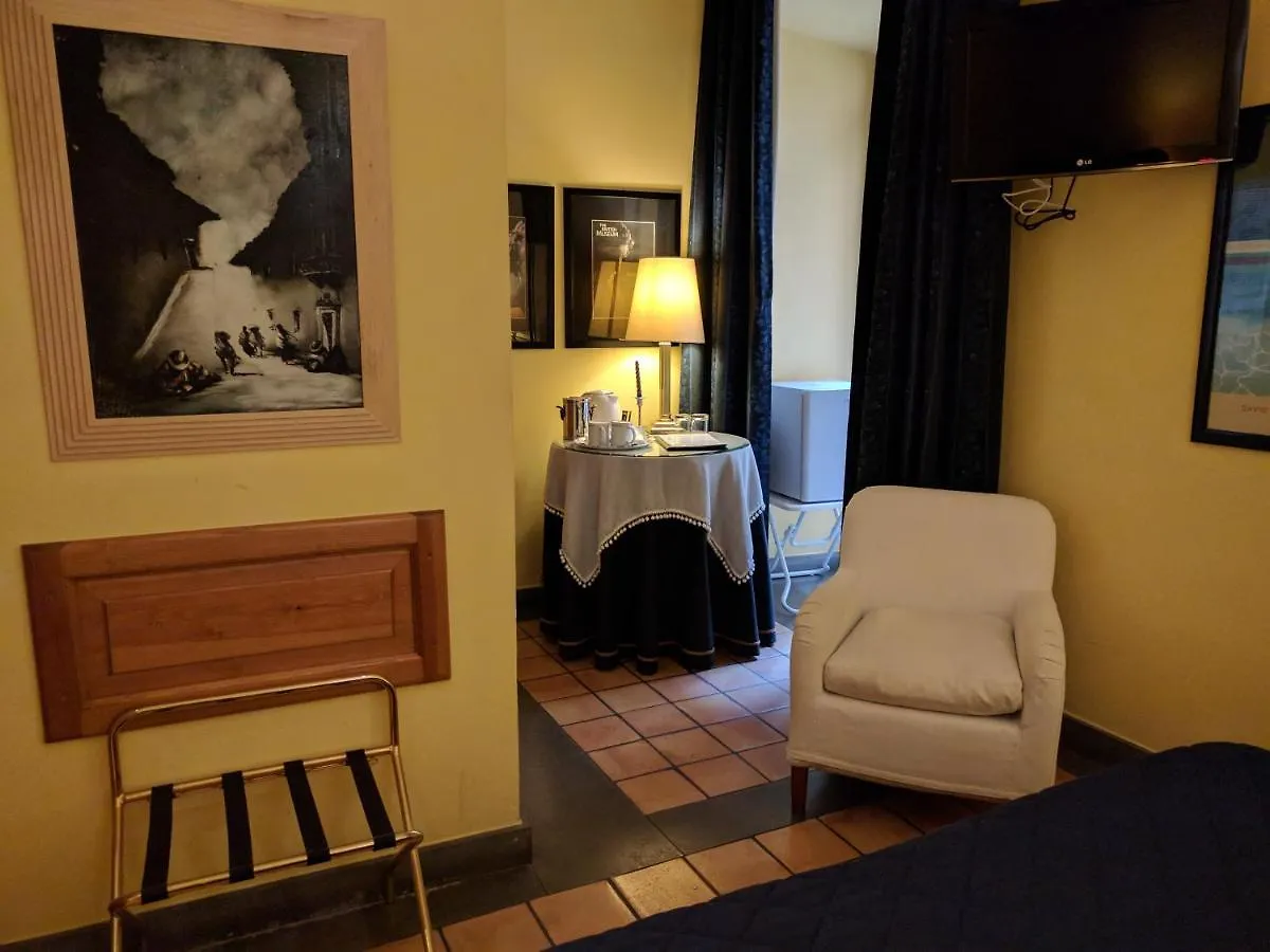 Hotel Locanda Cairoli Rome